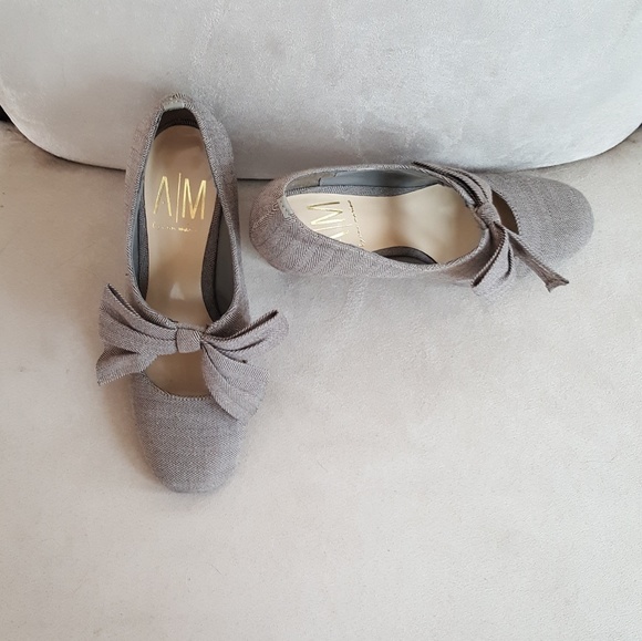 Ann Marino Shoes.  Sz 6 - Picture 2 of 5